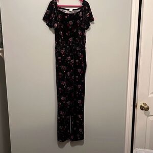 Evsie Kid's Black Floral Flutter Sleeve Waist Tie Jumpsuit Size Small 9 NWT
